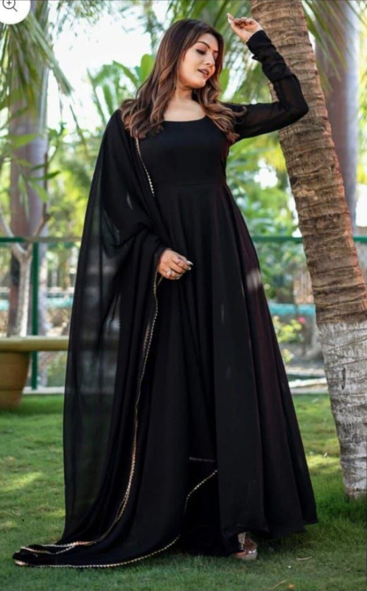 BLACK FANCY GEORGETTE FLAIRED GOWN